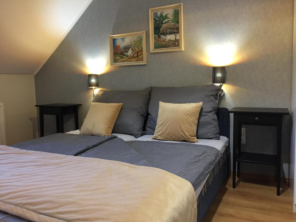 Kikerics Vendeghaz Bed and Breakfast Villány Exteriör bild